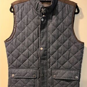 Men's Quilted Gray Vest
